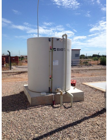 Depósito vertical aéreo 1.000 - 50.000 Litros